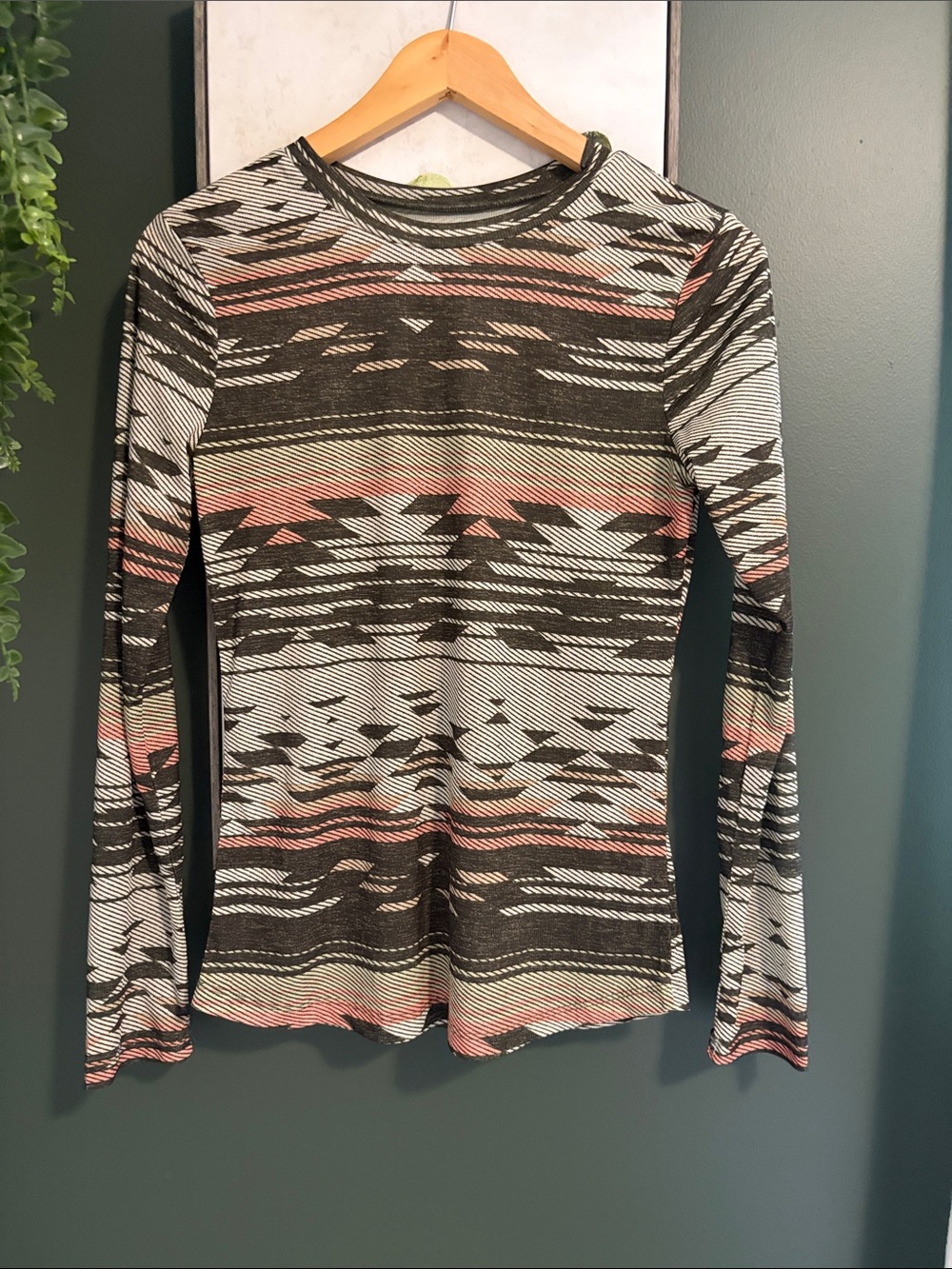 Long Sleeve Geometric Stripe Top - Olive, Cream & Pink